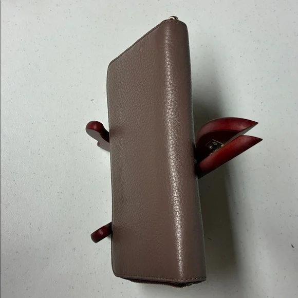 Kate Spade Cream and Brown Leather Wallet - Picture 5 of 13